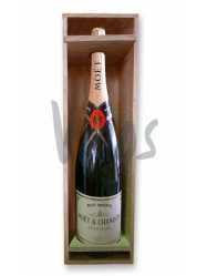  Moet&Chandon Brut Imperial -  ...

            ,       Moet     ,    . 
             : ,   2      Moet&Chandon Brut Imperial.
